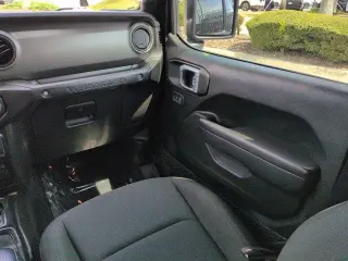 Jeep Wrangler Unlimited 2022 4x4 Sport 4dr SUV