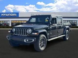 Jeep Gladiator 2021 4x4 Overland cabina ampliada de 4 puertas 5.0 pies SB