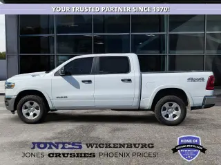 Ram 1500 2025 4x4 Lone Star 4dr Crew Cab 5.6 ft. SB Pickup