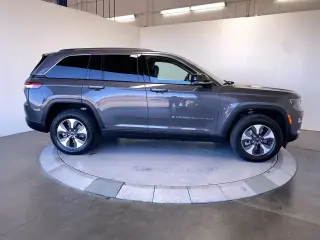 Jeep Grand Cherokee 2022 4x4 4xe 4dr SUV