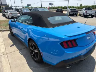 Ford Mustang 2025 EcoBoost Premium 2desc Convertible