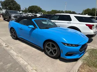 Ford Mustang 2025 EcoBoost Premium 2desc Convertible