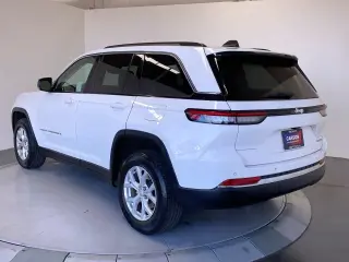 Jeep Grand Cherokee 2023 4x2 Limited 4dr SUV