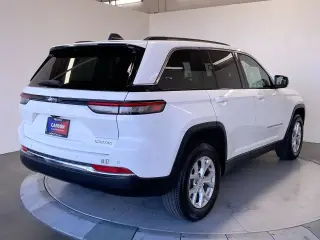 Jeep Grand Cherokee 2023 4x2 Limited 4dr SUV