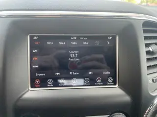 Jeep Grand Cherokee 2019 4x4 Laredo 4dr SUV