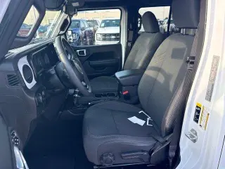 Jeep Wrangler 2025 4x4 Sport 4dr SUV
