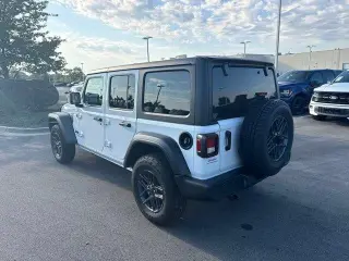 Jeep Wrangler 2025 4x4 Sport 4dr SUV