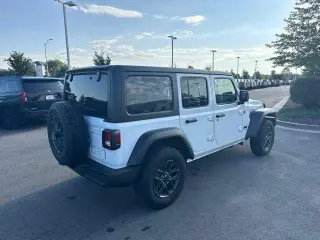 Jeep Wrangler 2025 4x4 Sport 4dr SUV