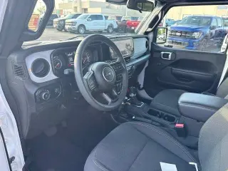 Jeep Wrangler 2025 4x4 Sport 4dr SUV