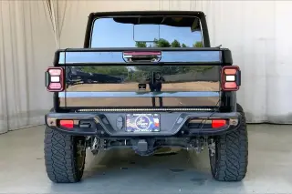 Jeep Gladiator 2022 4x4 Overland 4dr Crew Cab 5.0 ft. SB