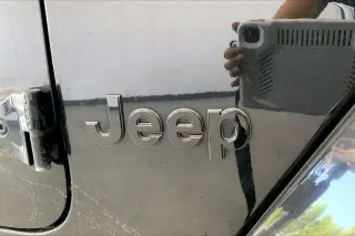 Jeep Gladiator 2022 4x4 Overland 4dr Crew Cab 5.0 ft. SB