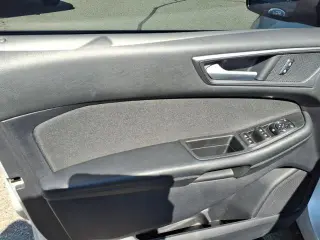 Ford Edge 2019 AWD SE 4dr Crossover