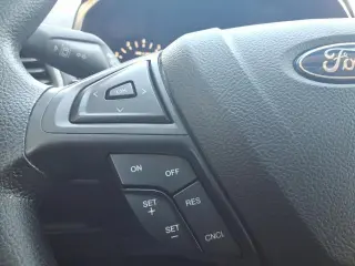 Ford Edge 2019 AWD SE 4dr Crossover