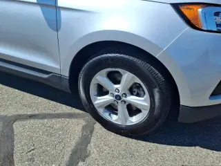 Ford Edge 2019 AWD SE 4dr Crossover