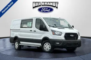 Ford Transit 2025 250 3dr LWB Techo Bajo Furgón de Carga
