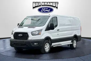 Ford Transit 2025 250 3dr LWB Techo Bajo Furgón de Carga