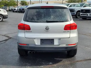 Volkswagen Tiguan 2012 S 4x4 SUV 6A