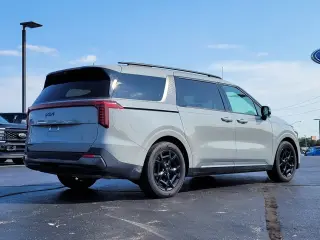 Kia Carnival 2025 SX Prestige 4dr Mini-Van