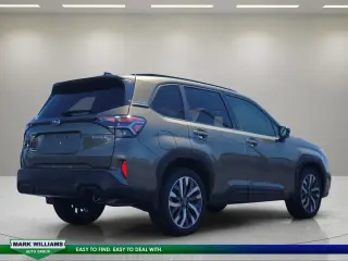 Subaru Forester 2025 AWD Touring 4dr Crossover