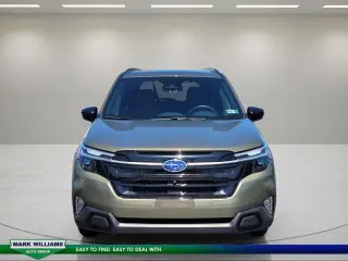 Subaru Forester 2025 AWD Touring 4dr Crossover