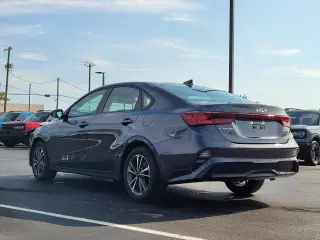 Kia Forte 2023 LXS Sedán 4 puertas
