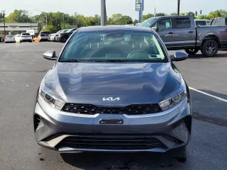 Kia Forte 2023 LXS Sedán 4 puertas