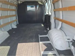 GMC Savana 2022 2500 3dr Cargo Van