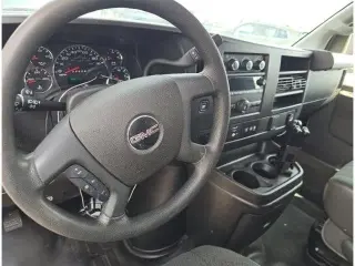 GMC Savana 2022 2500 3dr Cargo Van