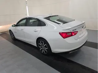 Chevrolet Malibu 2023 RS 4dr Sedán