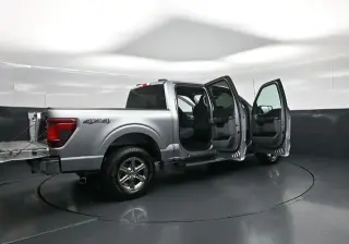 Ford F-150 2025 4x4 XLT 4dr SuperCrew 5.5 ft. SB
