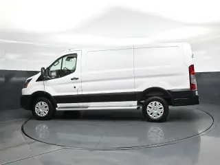 Ford Transit 2025 250 furgón de carga 3 puertas techo bajo SWB