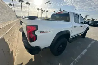 Chevrolet Colorado 2023 4x4 Trail Boss 4dr Crew Cab 5 ft. SB