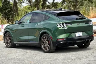 Ford Mustang Mach-E 2024 AWD GT 4dr SUV