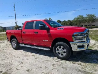 RAM 2500 2026 4x4 Big Horn 4puertas Crew Cab 6.3 ft. TCOF
