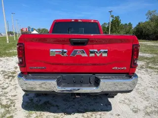 RAM 2500 2026 4x4 Big Horn 4puertas Crew Cab 6.3 ft. TCOF