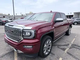 GMC Sierra 1500 2018 4x4 Denai 4 puertas Cabina Tripulación 5.8 ft. SB