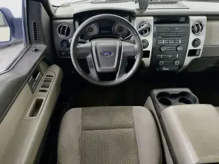 Ford F-150 2010 4x4 XL 4dr SuperCrew Styleside 5.5 ft. SB