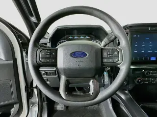 Ford F-150 2026 4x2 STX 4dr SuperCrew 5.5 ft. SB