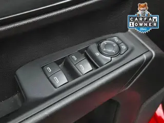 Chevrolet Silverado 1500 2022 4x4 Custom Trail Boss Cabina Crew 4 puertas SB de 5.8 pies