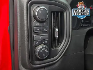 Chevrolet Silverado 1500 2022 4x4 Custom Trail Boss Cabina Crew 4 puertas SB de 5.8 pies