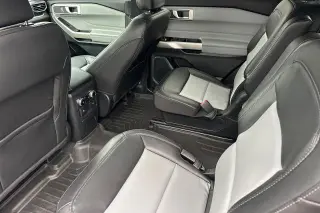 Ford Explorer 2023 AWD XLT SUV de 4 puertas