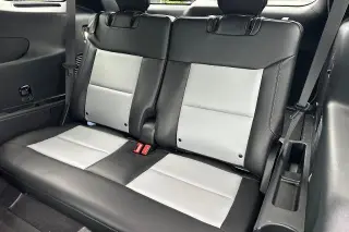 Ford Explorer 2023 AWD XLT SUV de 4 puertas