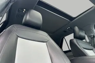 Ford Explorer 2023 AWD XLT SUV de 4 puertas