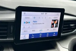 Ford Explorer 2023 AWD XLT SUV de 4 puertas
