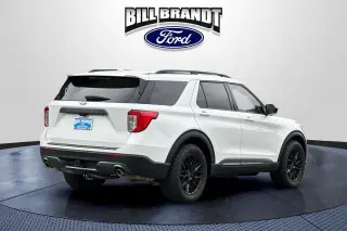 Ford Explorer 2023 AWD XLT SUV de 4 puertas