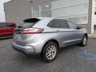 Ford Edge 2024 AWD SEL 4 puertas SUV