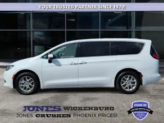 Chrysler Voyager 2022 LX 4dr Mini-Van