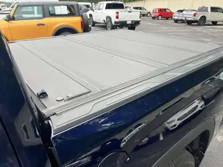 Toyota Tundra 2022 4x2 Limited Cabina CrewMax de 4 puertas SB