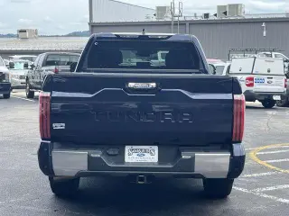Toyota Tundra 2022 4x2 Limited Cabina CrewMax de 4 puertas SB