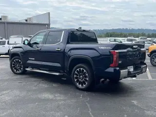 Toyota Tundra 2022 4x2 Limited Cabina CrewMax de 4 puertas SB